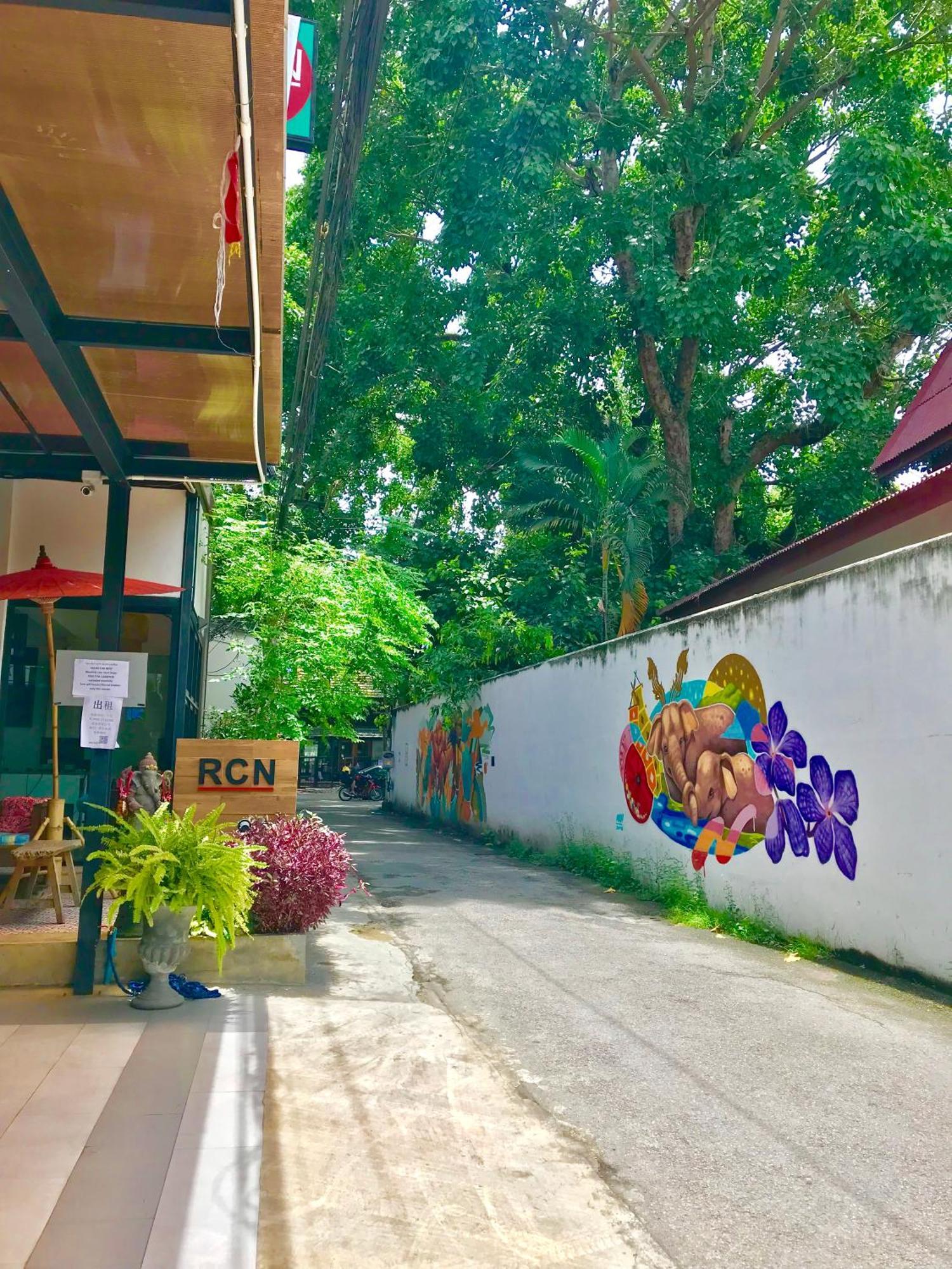Rcn Court & Inn Chiang Mai Exterior foto