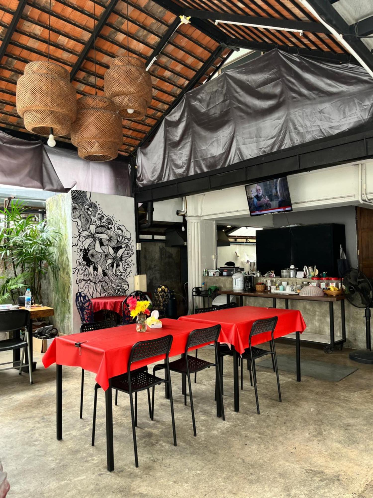 Rcn Court & Inn Chiang Mai Exterior foto